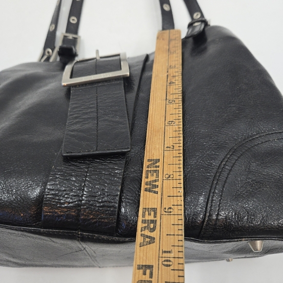 Kenneth Cole Shoulder Bag Black Leather Buckle - Picture 15 of 16